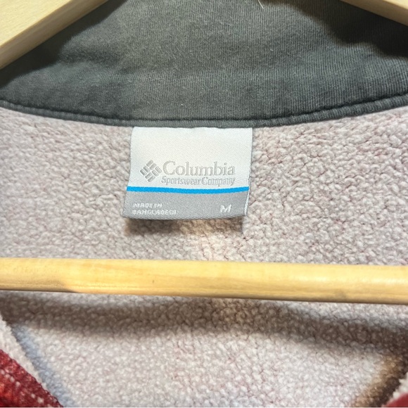 Columbia Sweatshirt - Picture 8 of 8